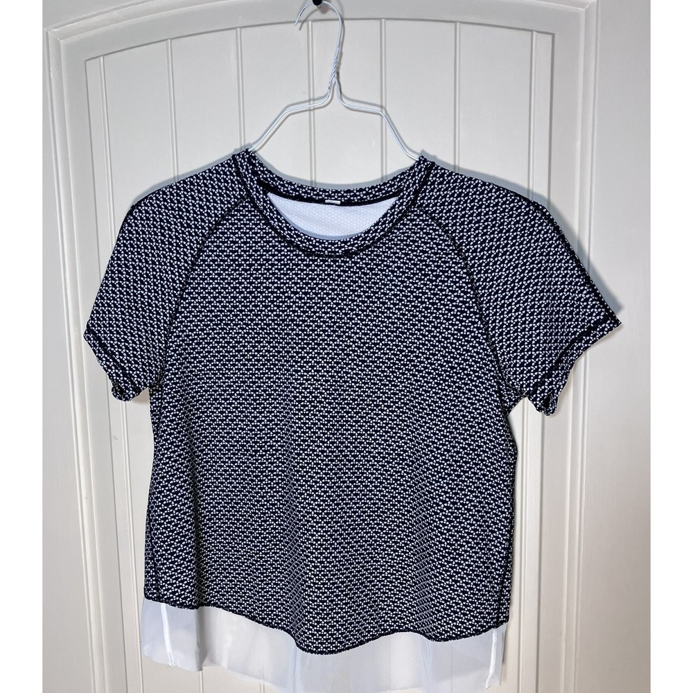 Lululemon Quick Pace Short Sleeve Top Black‎ White Print Open Back Mesh Hem READ
